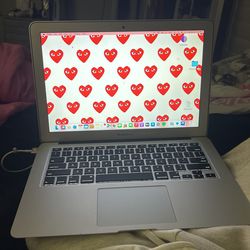 MacBook Air 13"