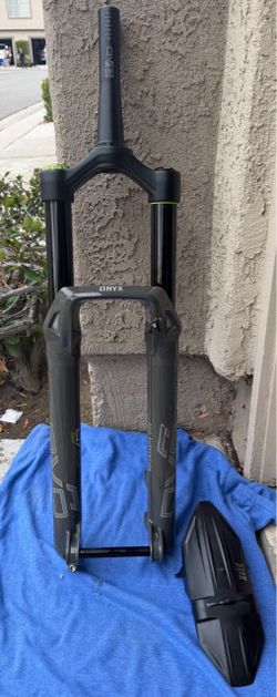DVO Onyx 38 fork