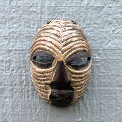 Vintage African Tribe Hand Carved Wood Kifwebe Congo Mask