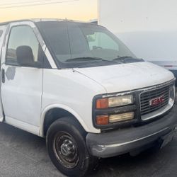 2000 Gmc Savanna
