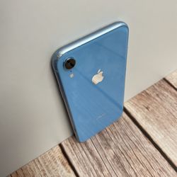 iPhone XR -Unlocked- 256 GB