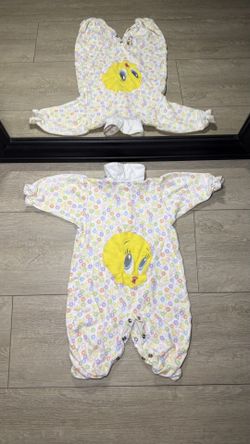 New Vintage 1980s Toddlers Tweety Bird All Over Print Patched Romper