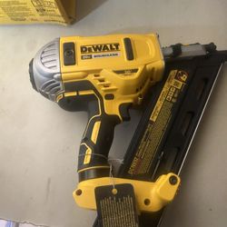 20-Volt 30° Cordless Framing Nailer (Tool-Only