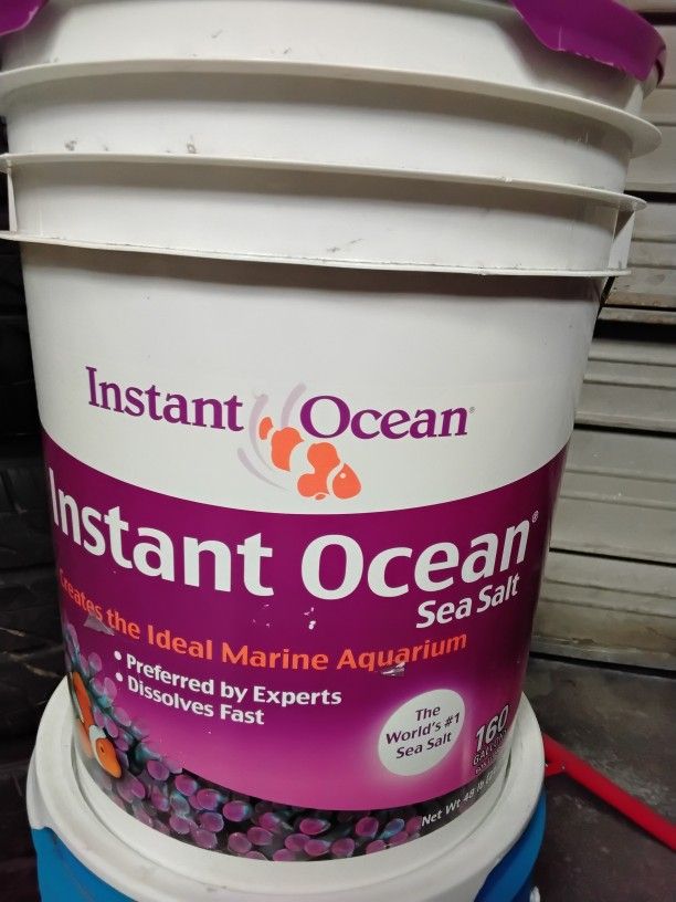 Oceanic Sea Salt & Instant Ocean Sea Salt
