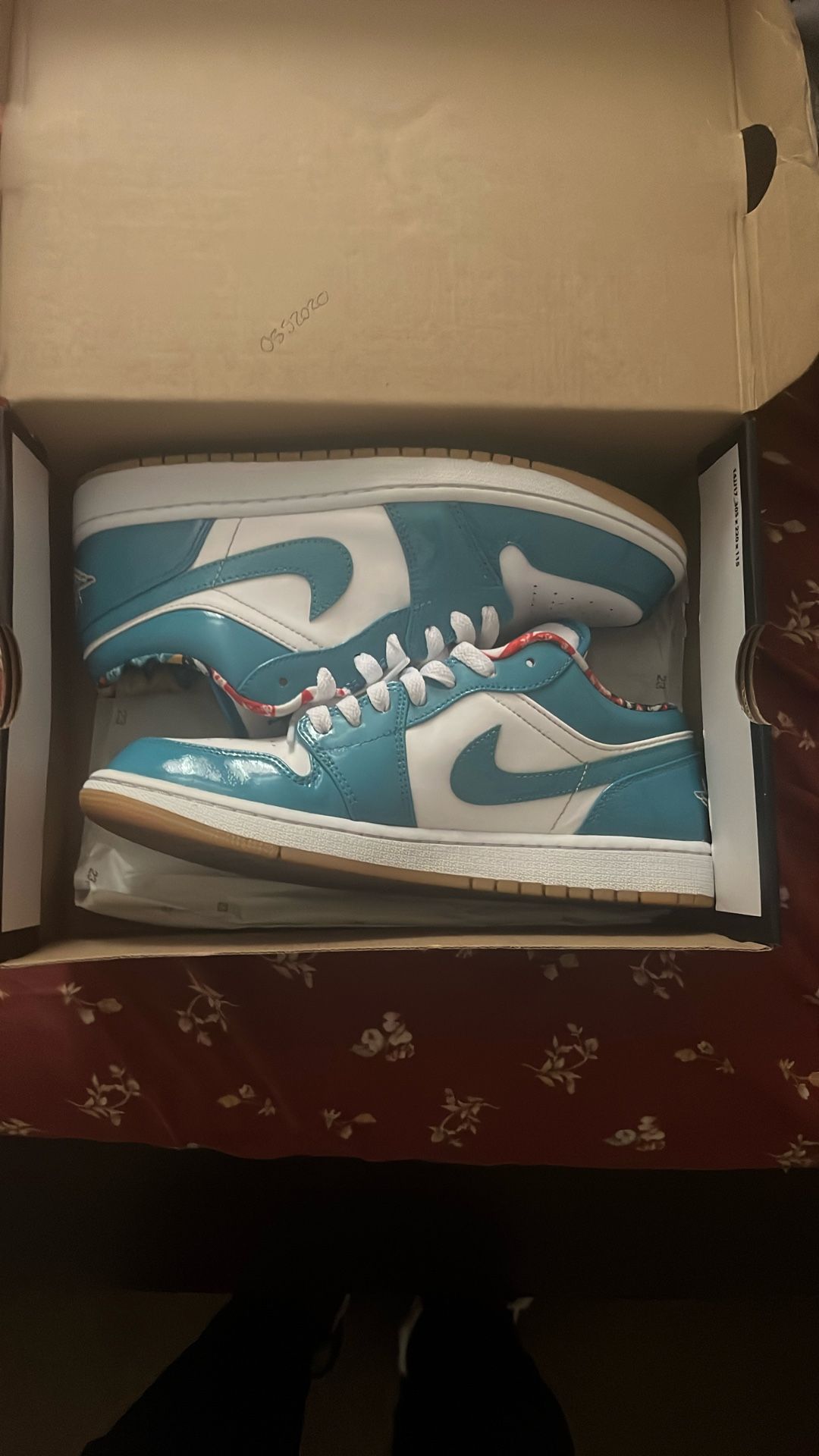 Air Jordan 1 Low Special Edition 