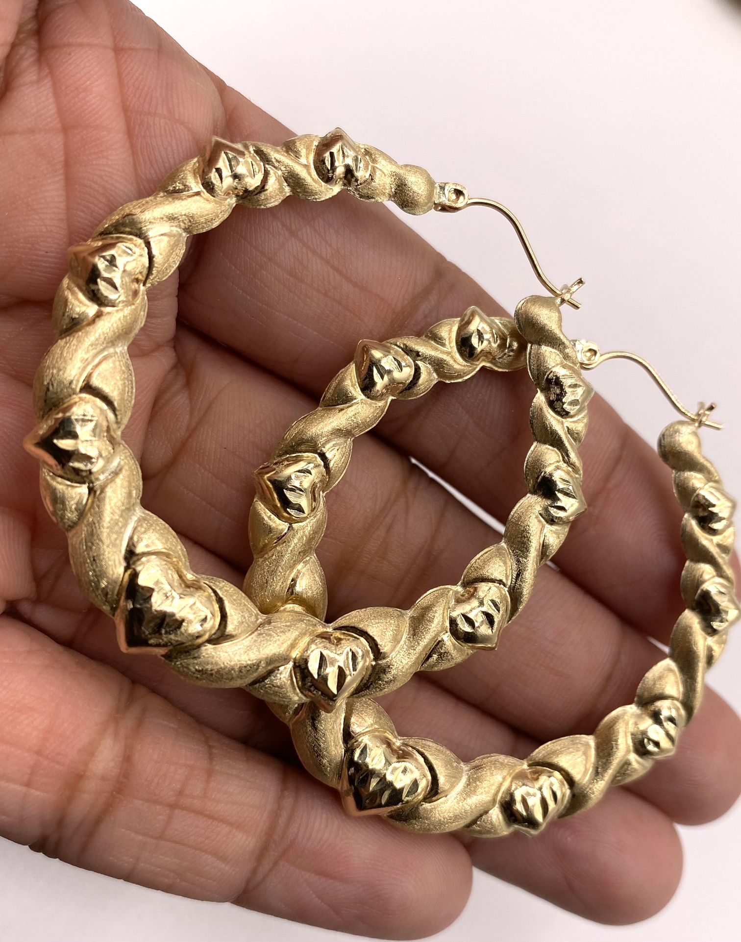 10K Gold Heart Bamboo Hoop Earrings