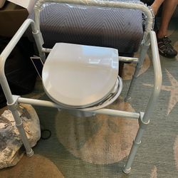 New Toilet (use For Elderly, Bedroom, Camping,)