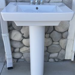 Pedestal Sink