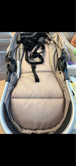 Even Flo stroller in excellent condition
