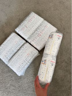 Huggies diapers size 2 | BRAND NEW