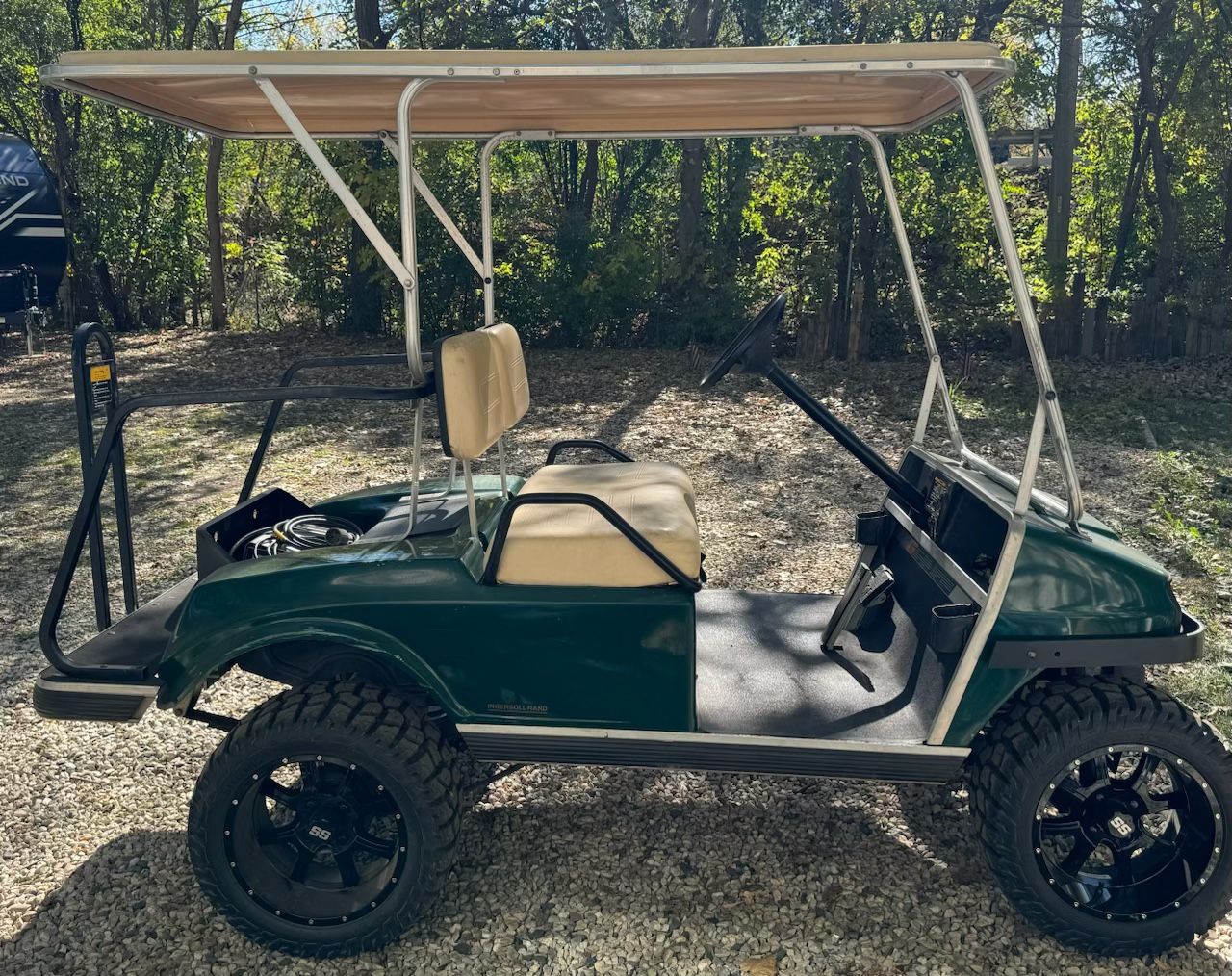 FAST Golf cart - Club Car - Lift Kit With Everything Pretty New (2 Mod) From Tires, Rims, Batteries