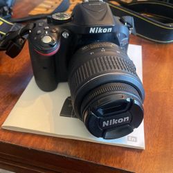 Nikon D5200