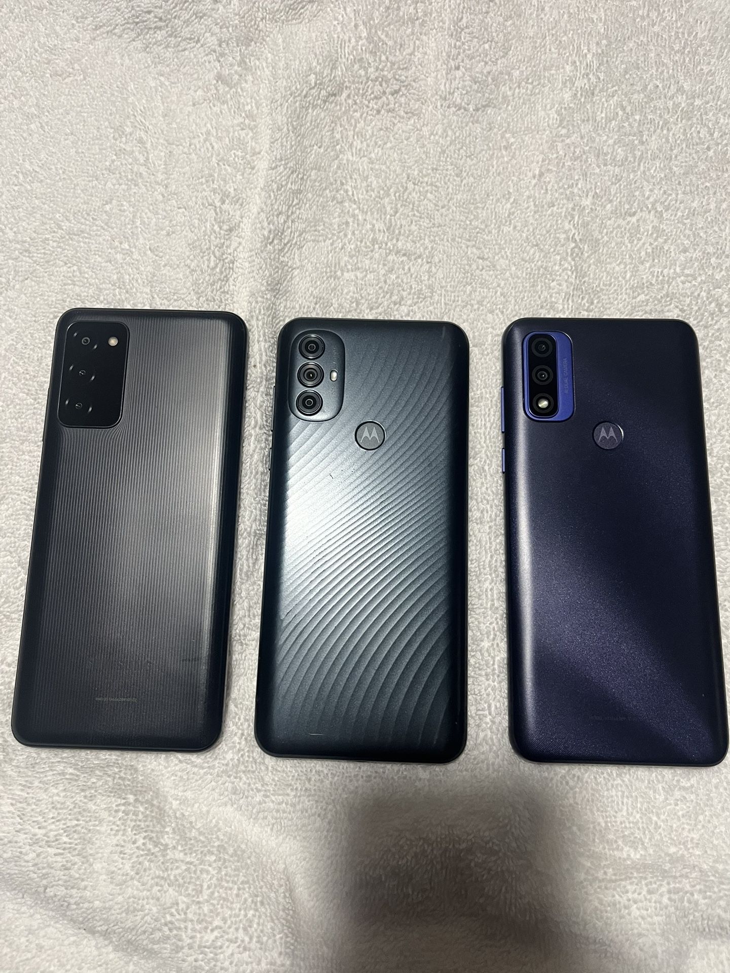 Motorola & Samsung Phones Like New