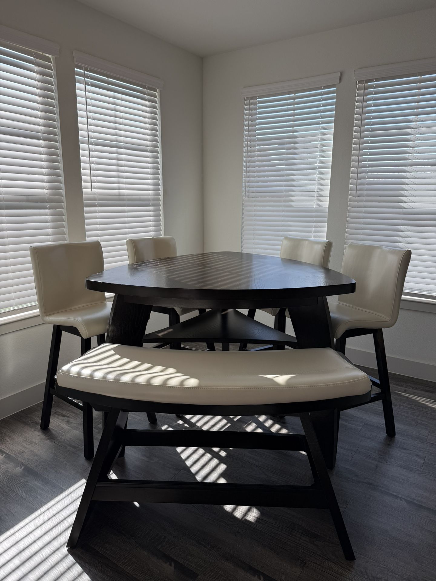 Dining Room Table With Bench