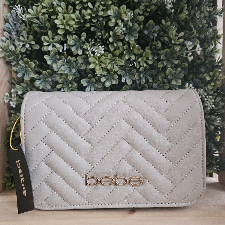 Bebe Tan Quilted Women's Purse With Braided Strap And Gold Accents New With Tag