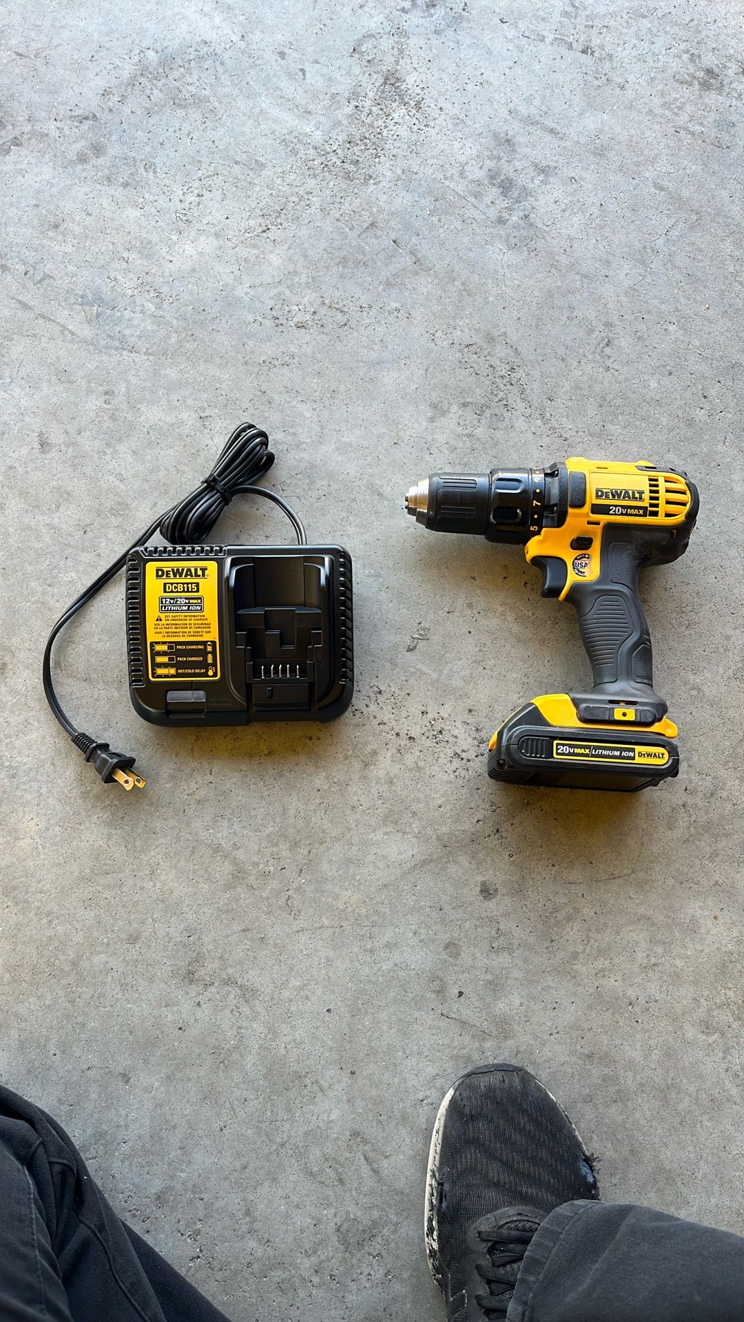 Dewalt Cordless Drill Driver Set