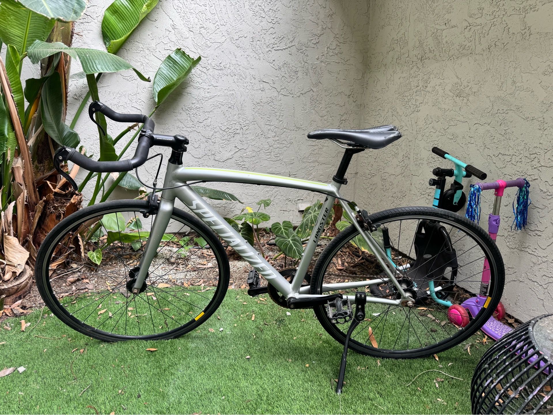 Specialized Langster 54 cm Fixie Fixed Gear Bicycle