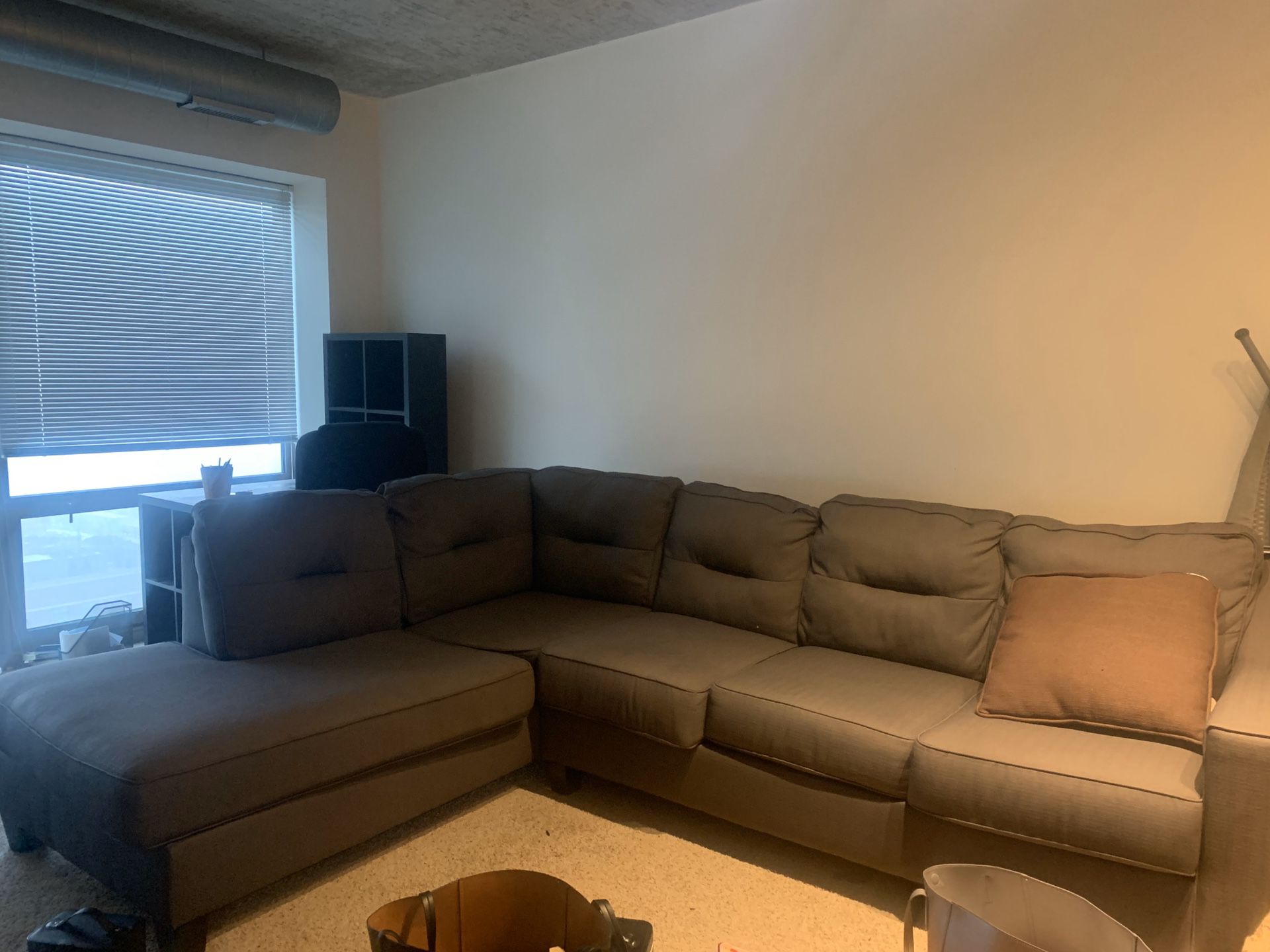 Benchcraft sectional couch for sell!