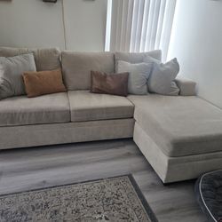 Sectional Sofa