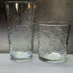 (16) Vintage Libbey Embossed Leaves Clear Glasses (8) Cooler Tumblers 16oz & (8) Lowball On The Rocks Glasses 12oz.