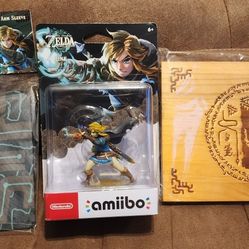 New Tears of the Kingdom Link Amiibo Sleeve and Wooden Plaque $35