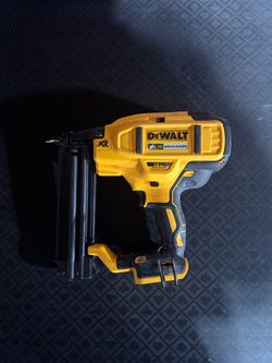 Dewalt 20v 18gauge Brad Nailer-Tool Only