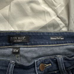 Judy Blue Capri