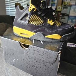 Air Jordan 4 Retros Brand New !