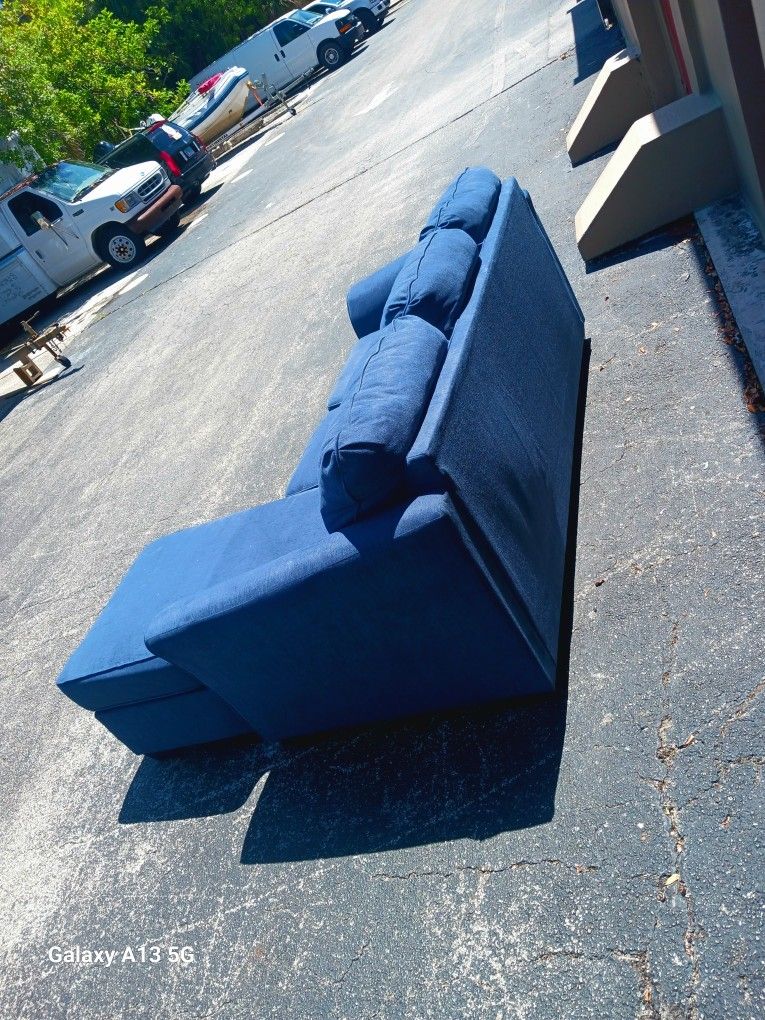 Couch(free Delivery)sofa, Sectional