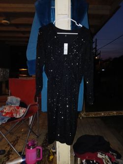 WHITE HOUSE BLACK MARKET dress