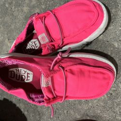 Girls Hey Dudes Vans Abercrombie 