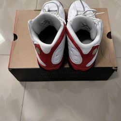 Air Jordan 13 Retro 'Cherry' 2010