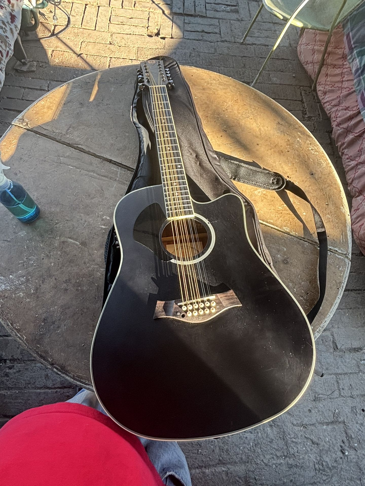 Guitar (Acoustic) *See Description*