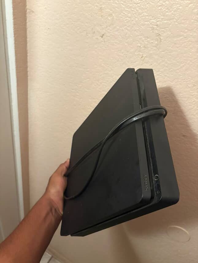 PS4