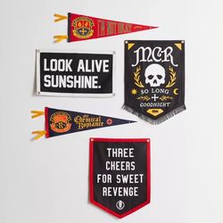 MCR Oxford Pennant