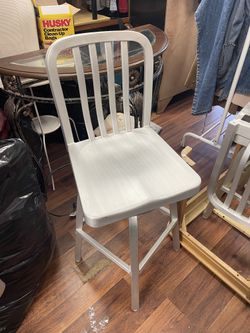 4 Metal chairs