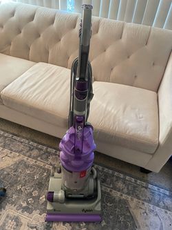 Dyson DC14 Animal Upright Vacuum Cleaner