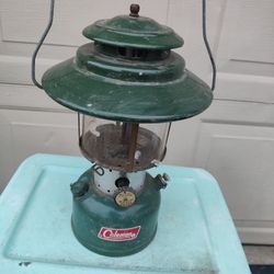 Vintage Coleman Kerosene Lantern