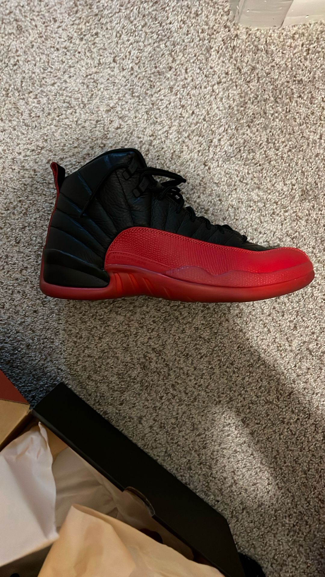 Jordan Retro 12 Flu Game Size 11