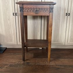 Vintage Solid Wood Accent Table - Side Table - Nightstand 