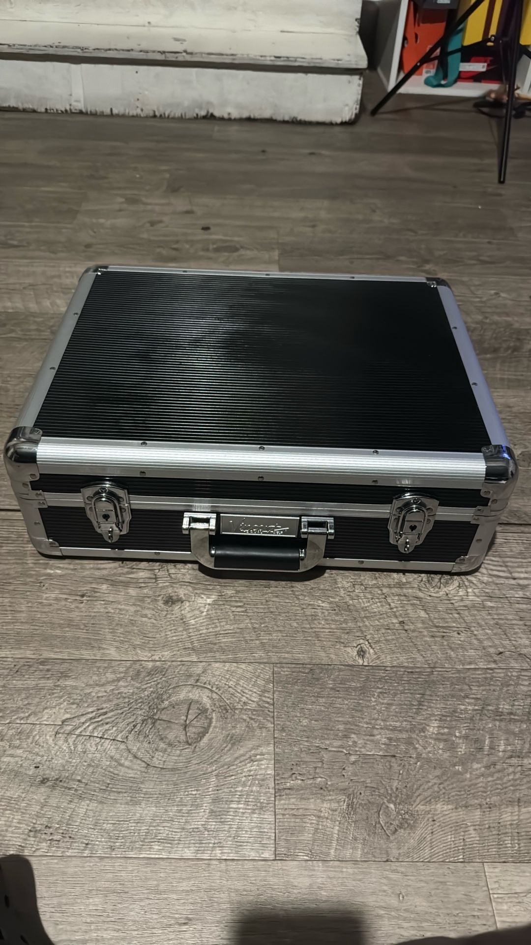 Vincent Barber Master Case Large Black