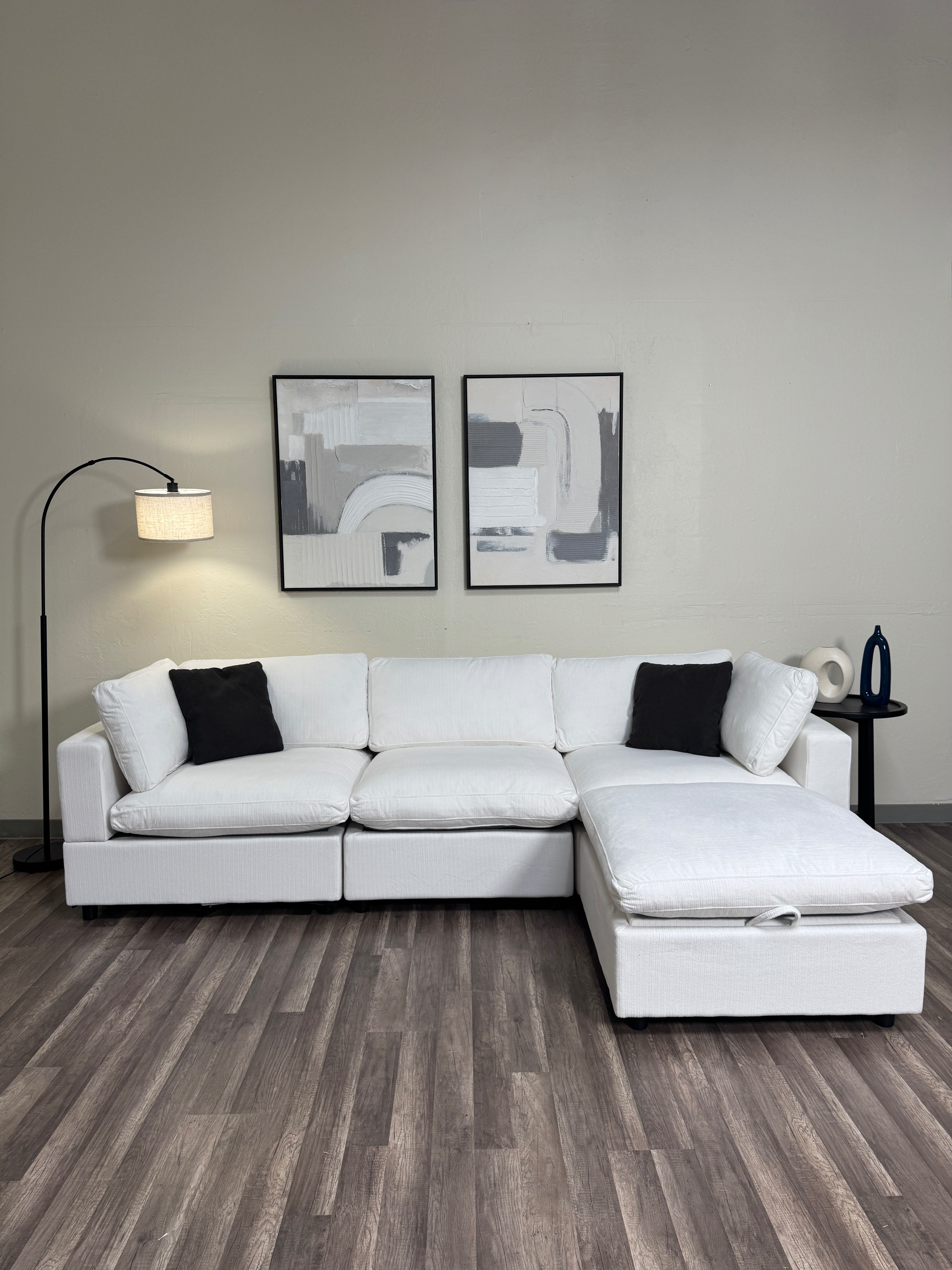 FREE DELIVERY New In Box Cloud Modular Sectional Couch 4 Piece White