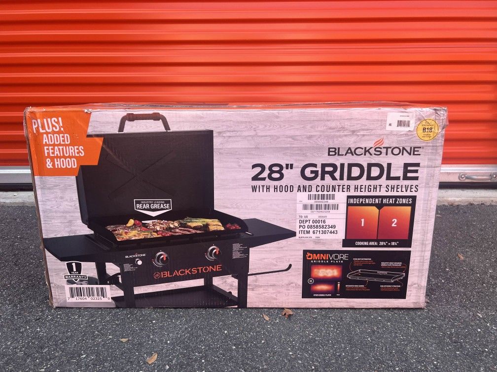 Blackstone Original Outdoor Griddle, 2-Burner 28” Propane Flat Top Grill with Hood