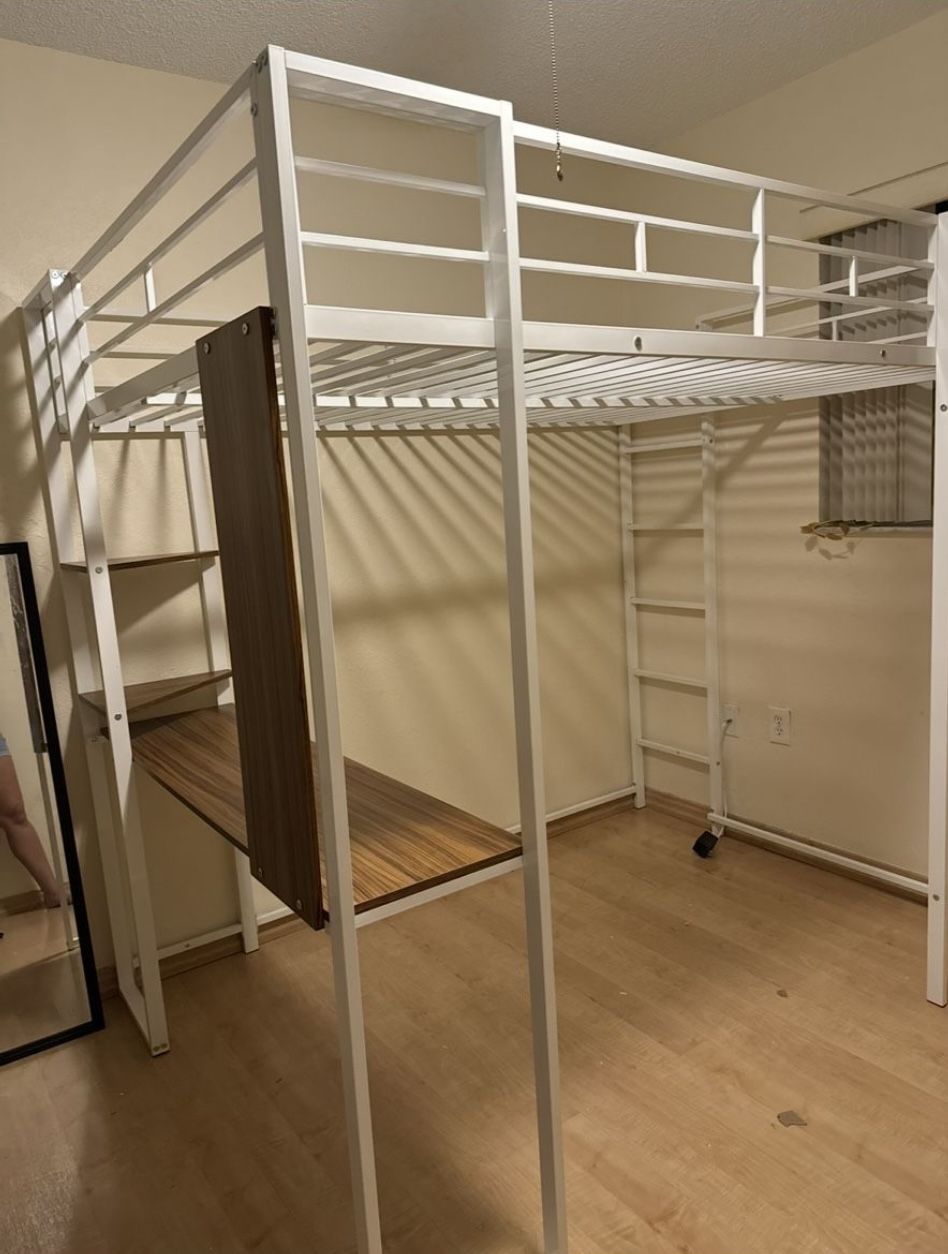 Loft Bed - Full Size