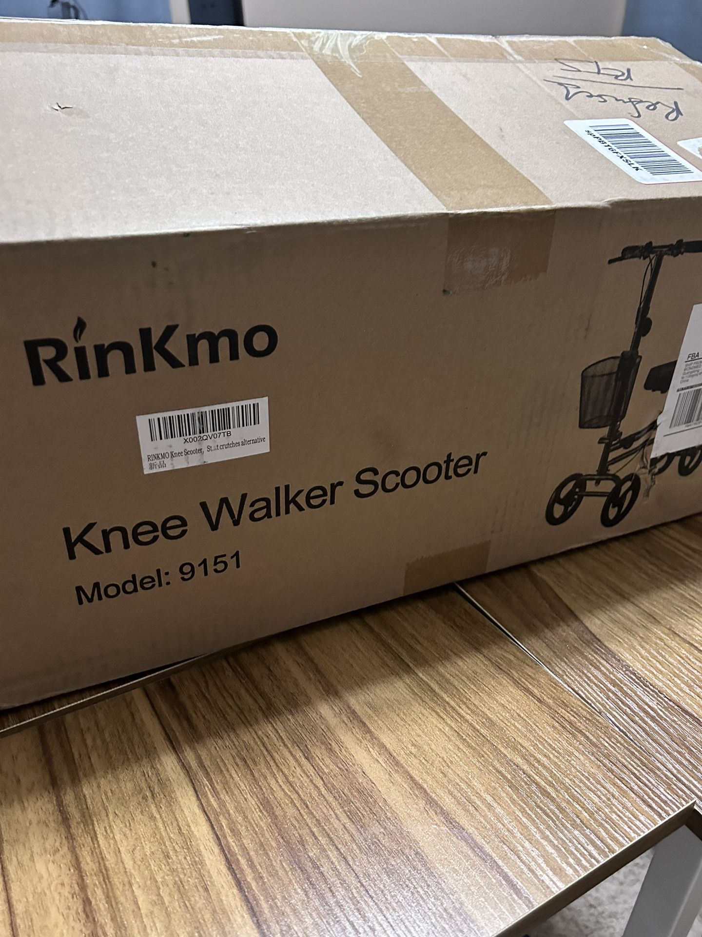 RINKMO Knee Scooter，Steerable Knee Walker Economical Knee Scooters for