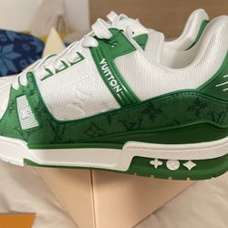 Louis Vuitton, Shoes, Green Lv