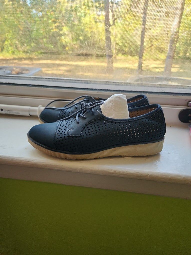 Shoes Used Size 8 Women