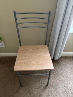 Natural wood/metal chair