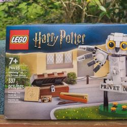 Lego Harry Potter - Hedwig at 4 Privet Drive