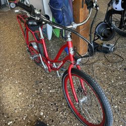 Pedego Comfort Cruiser